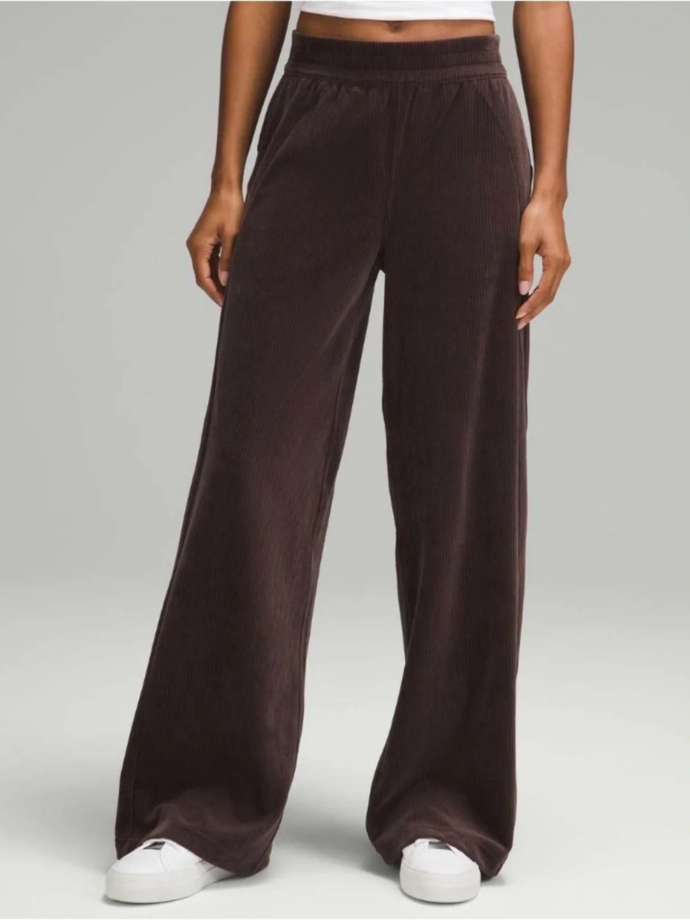 Lululemon Scuba Mid-Rise Wide-Leg Pant *Velvet Cord Espresso